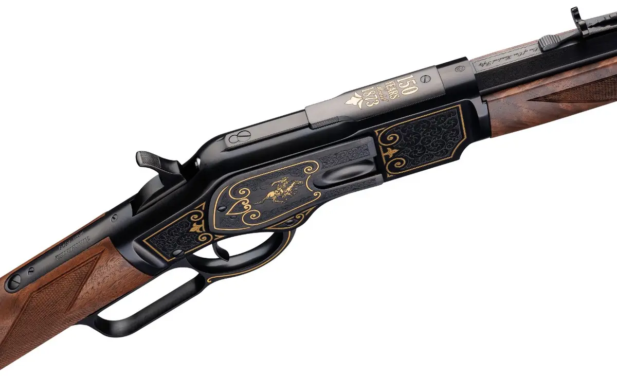 model-1873-150th-wrf23-534313140-06