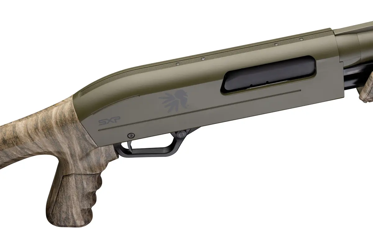 winchester-semi-auto-shotgun-sxp-long-beard-nwtf-mossy-oak-bottomland-512478290-05