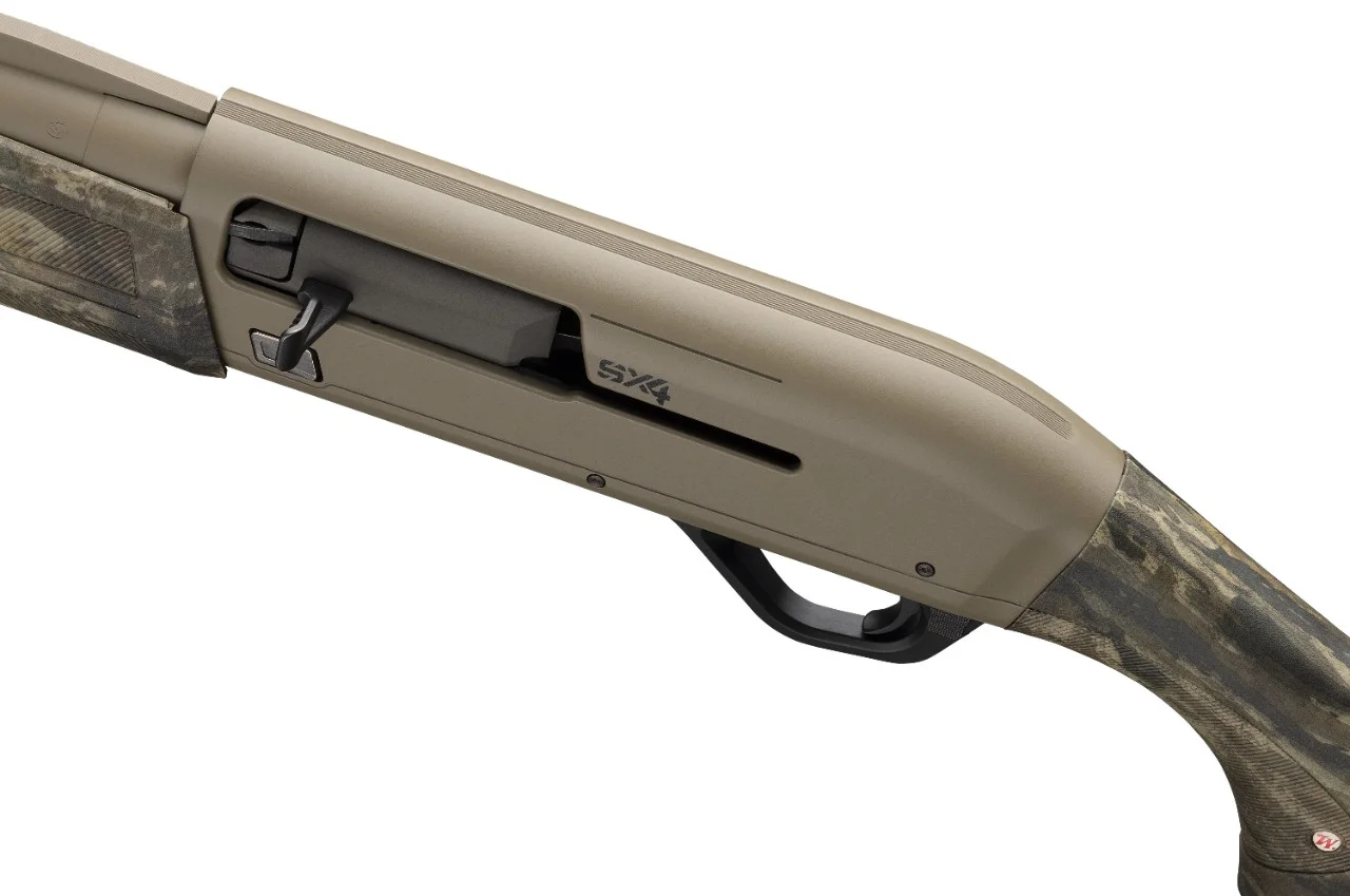 Winchester SX4 Left Hand Hybrid 12ga 28 in. – Proven Semi-Auto Shotgun 4 Winchester SX4 Left Hand Hybrid 12ga 28 in. – Proven Semi-Auto Shotgun - Image 4