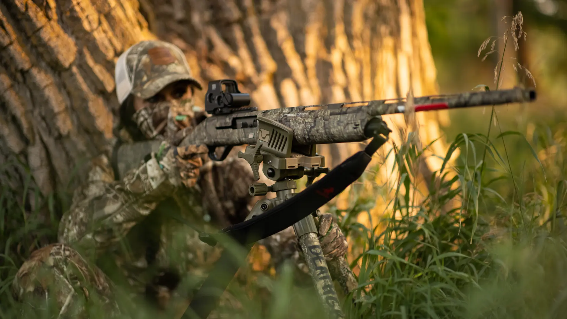 sxp waterfowl hunter on decoys