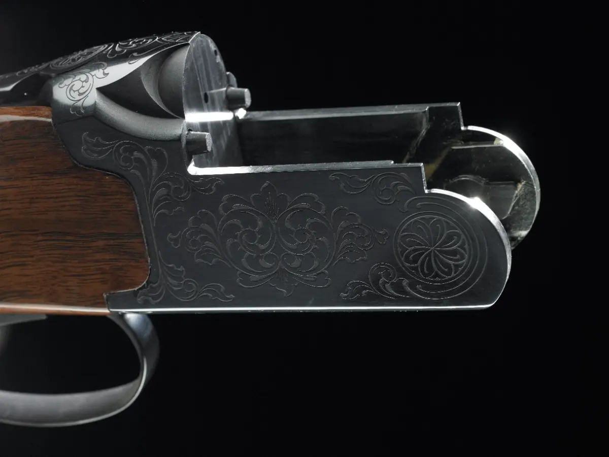 Model-101-Field-MID-513046-x3hr